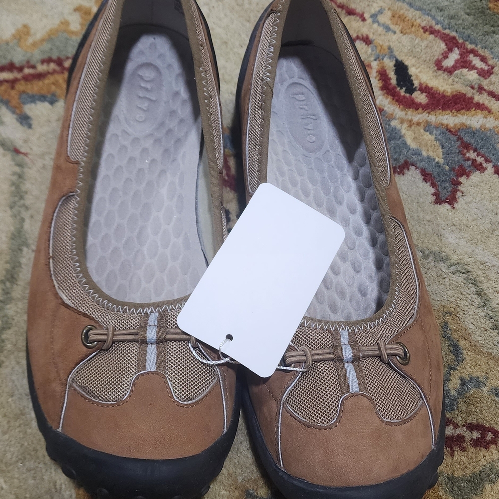 Clarks Tan Women's Flats